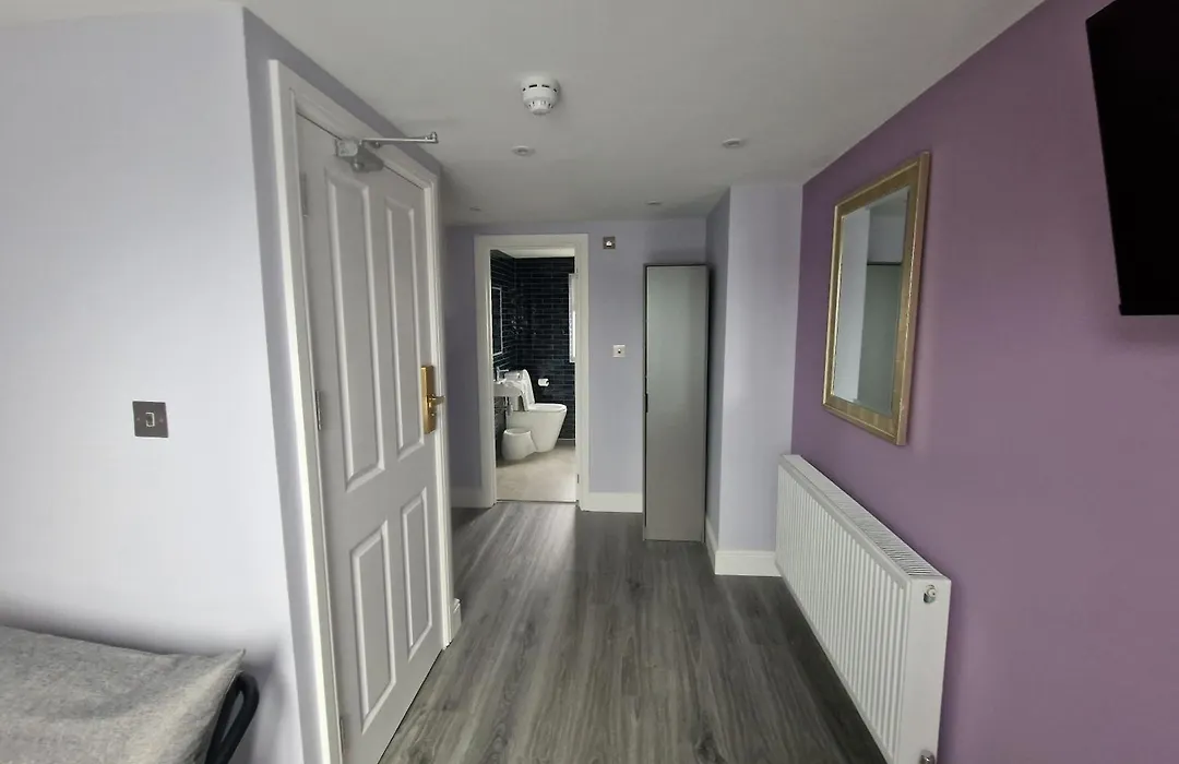 Hotel 65-1